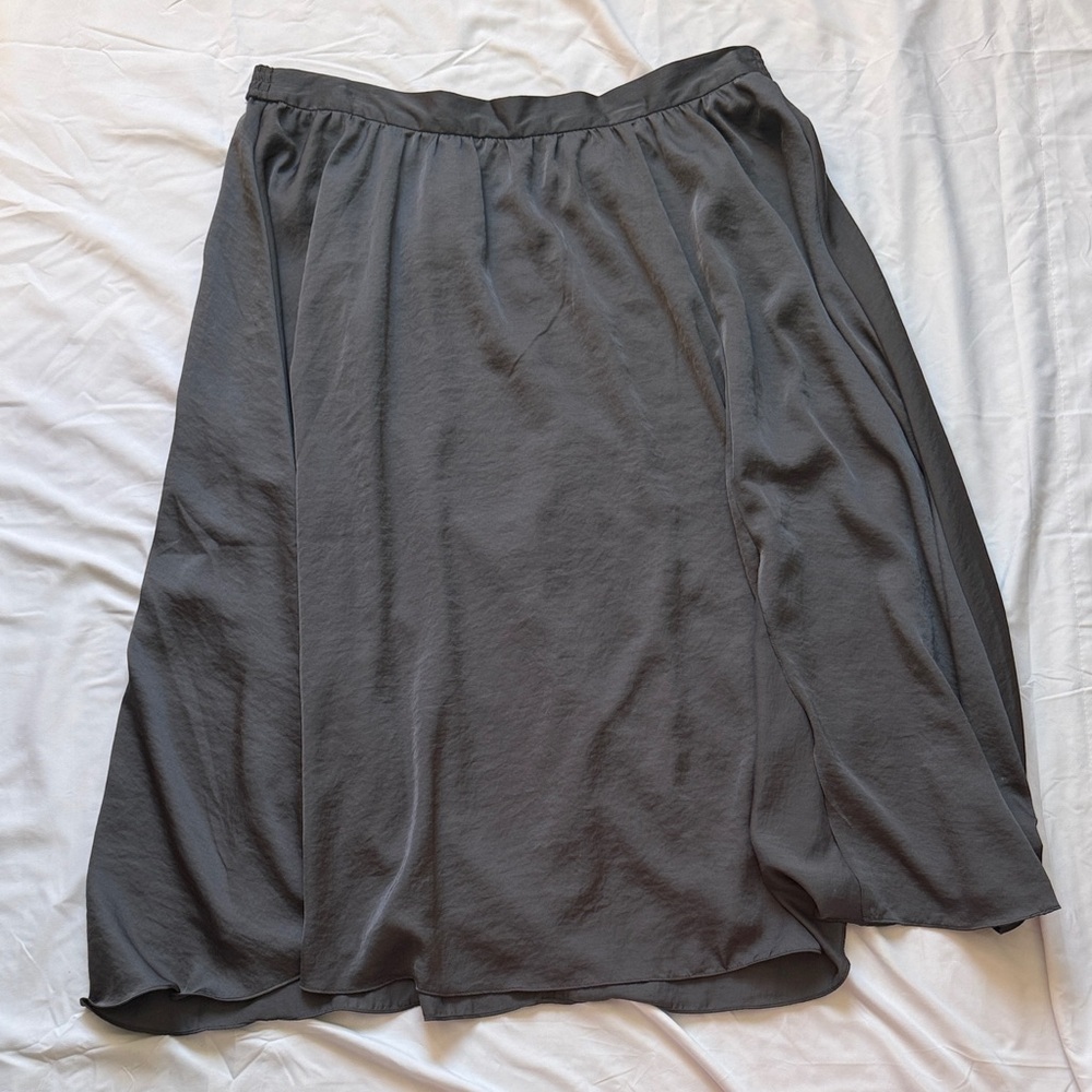 Old Navy Flowy Maxi Skirt in Plus Size XL